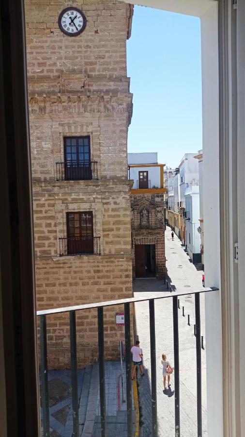 Apartamentos Plaza Santo Domingo Cádiz Exterior foto