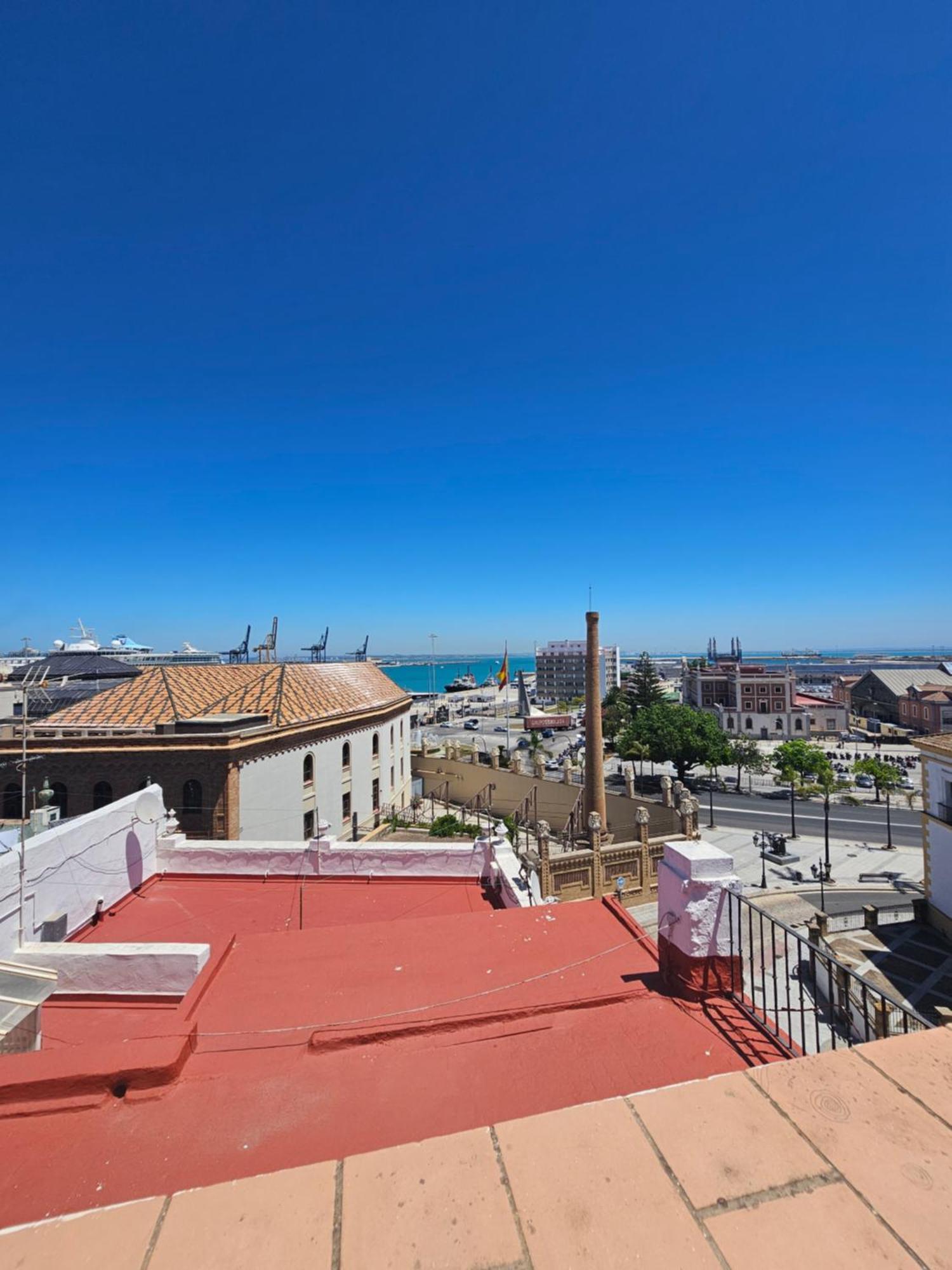 Apartamentos Plaza Santo Domingo Cádiz Exterior foto