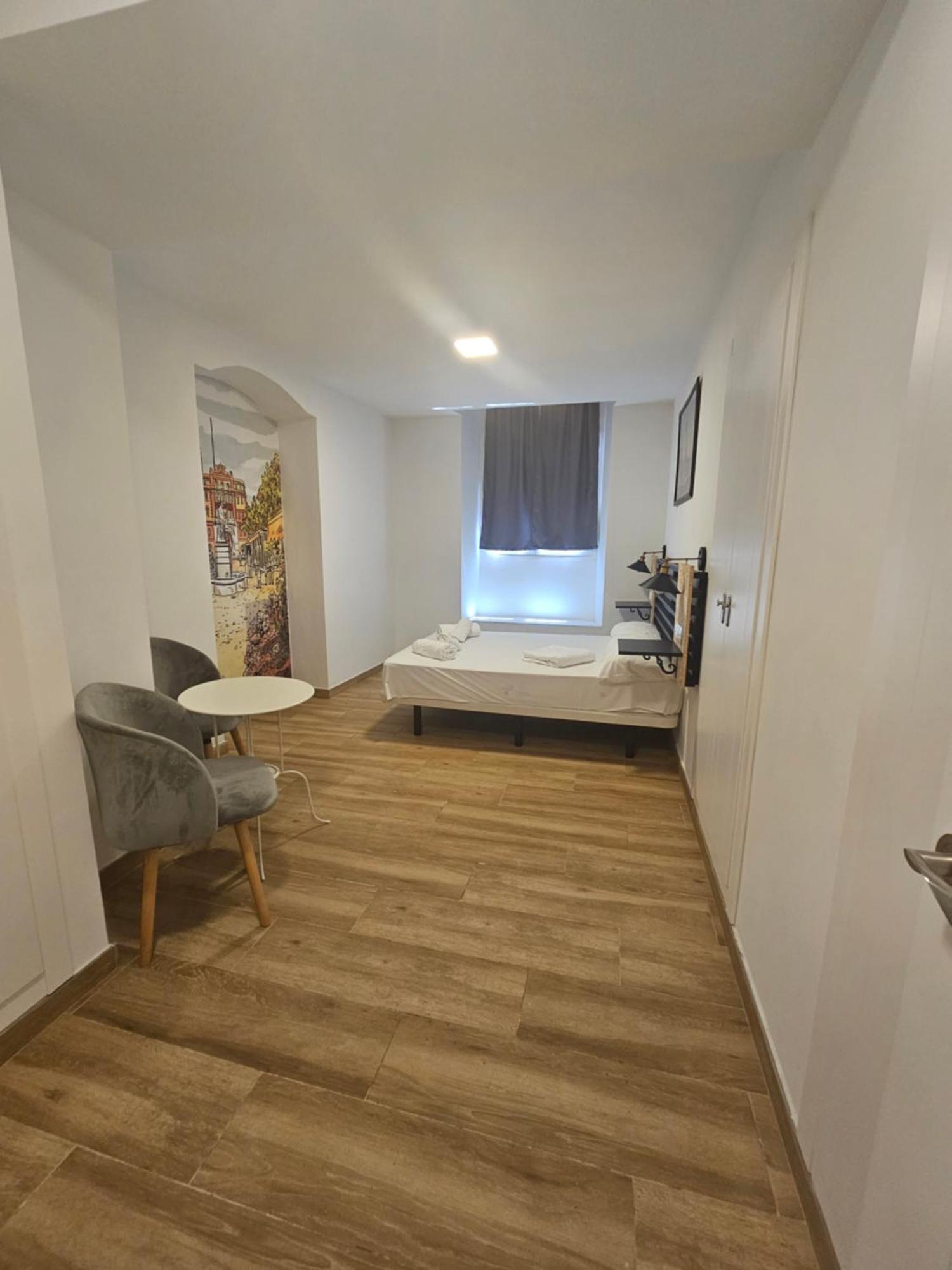 Apartamentos Plaza Santo Domingo Cádiz Exterior foto