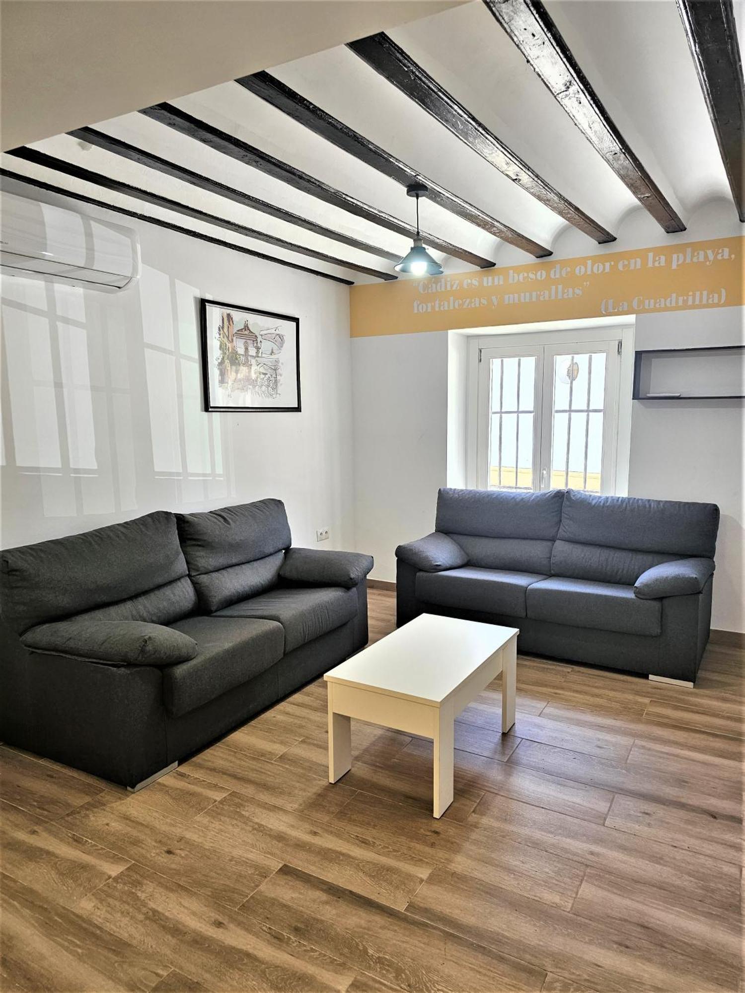 Apartamentos Plaza Santo Domingo Cádiz Exterior foto